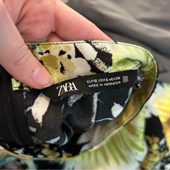 Zara Black Floral Printed Gathered Long Sleeve Mini Dress 7969/257/330 - Picture 8 of 11